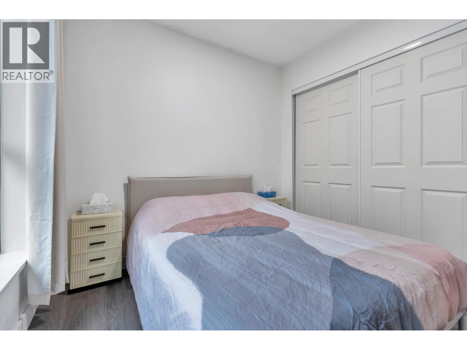 Listing Picture 17 of 35 : 205 3438 VANNESS AVENUE, Vancouver / 溫哥華 - 魯藝地產 Yvonne Lu Group - MLS Medallion Club Member