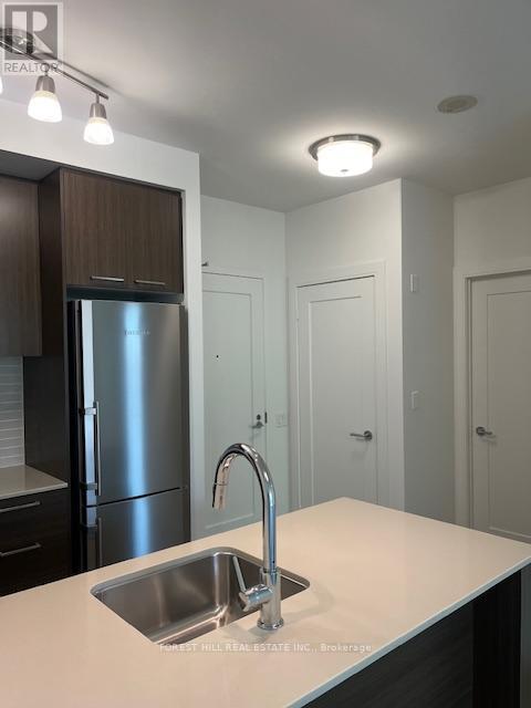 715 - 310 Tweedsmuir Avenue, Toronto, Ontario  M5P 2Y2 - Photo 4 - C12849306