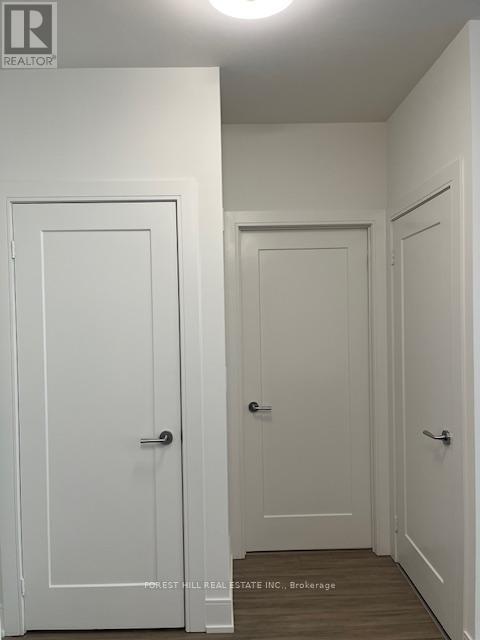 715 - 310 Tweedsmuir Avenue, Toronto, Ontario  M5P 2Y2 - Photo 5 - C12849306