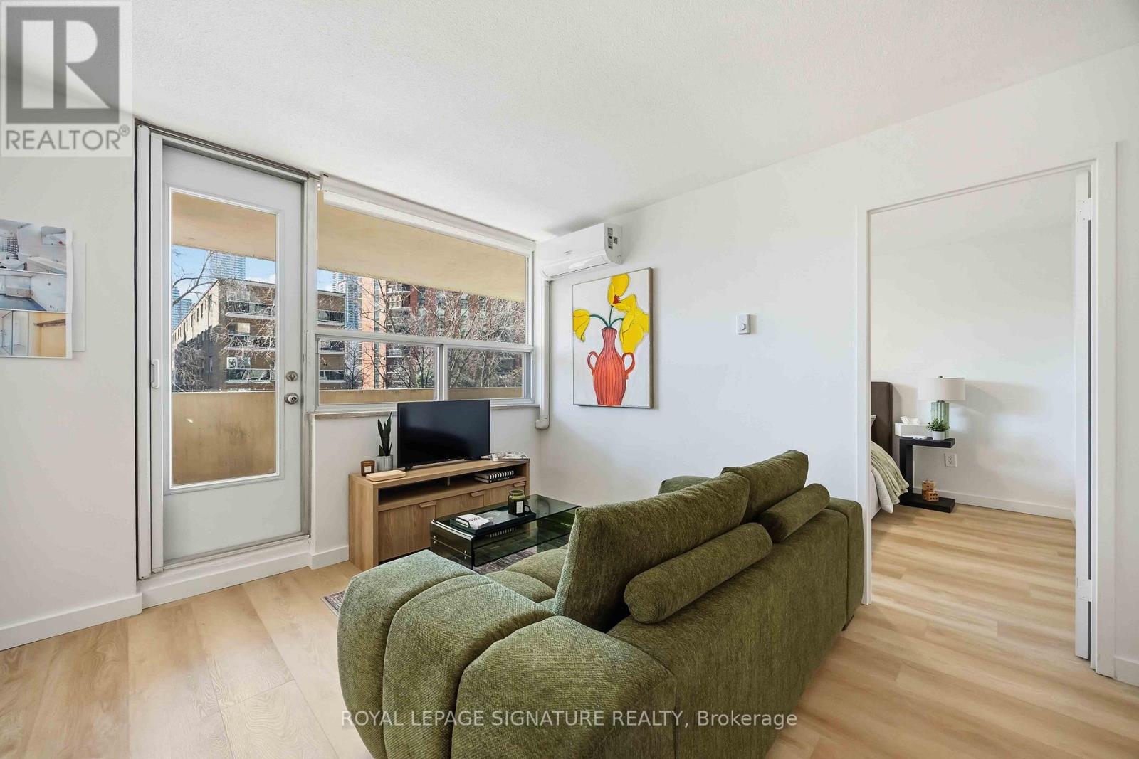 509 - 40 Homewood Avenue, Toronto, Ontario  M4Y 2K2 - Photo 11 - C12849332