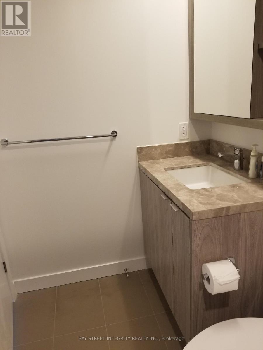 3707 - 125 Blue Jays Way, Toronto, Ontario  M5V 0N5 - Photo 5 - C12849378