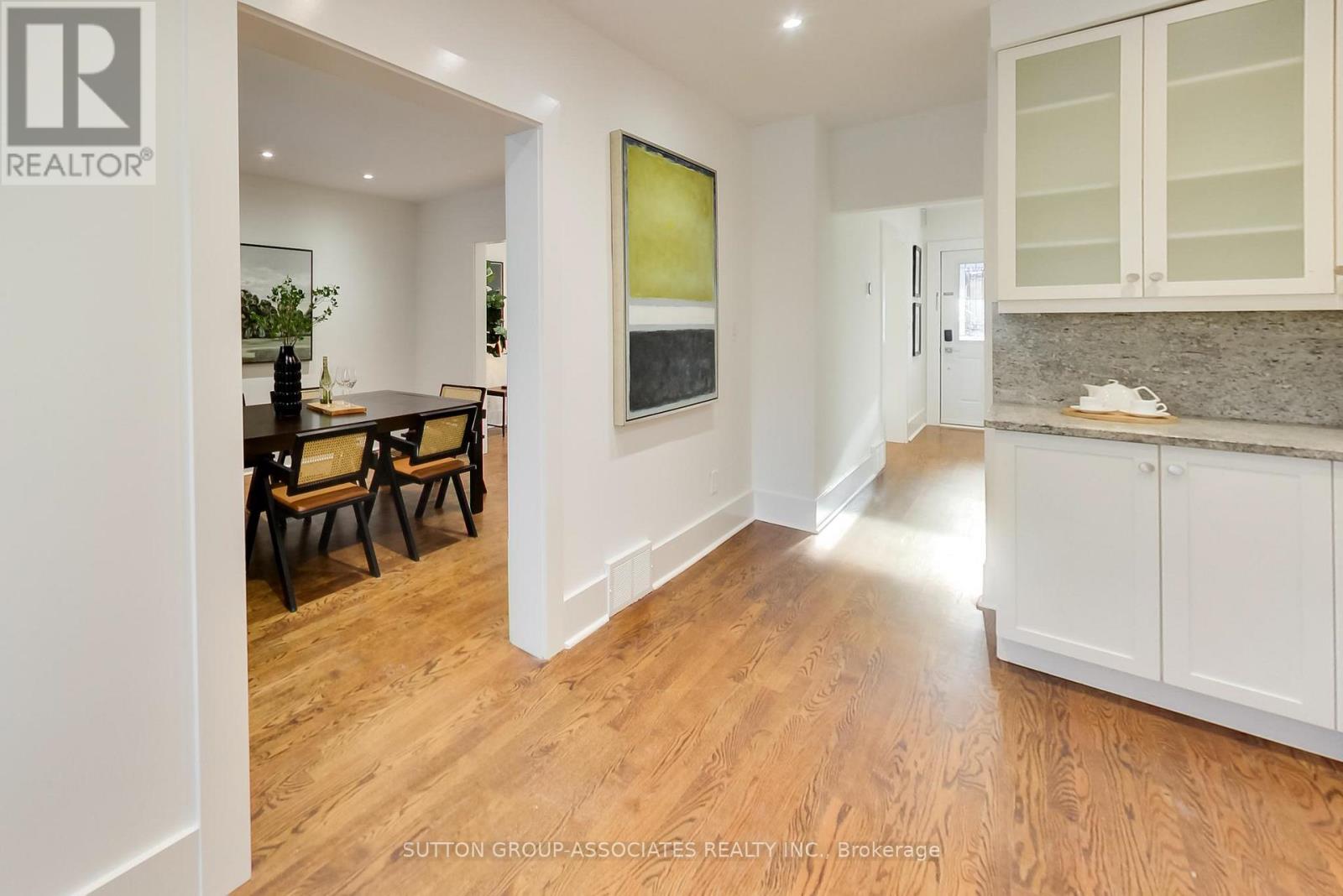 177 Westmount Avenue, Toronto, Ontario  M6E 3M6 - Photo 16 - C12849468