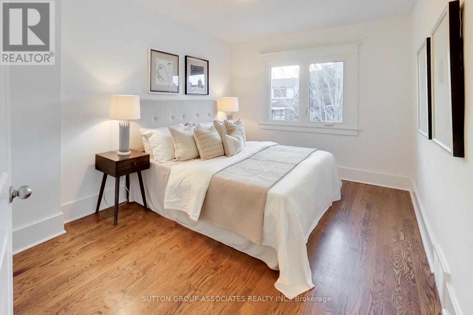 177 Westmount Avenue, Toronto, Ontario  M6E 3M6 - Photo 23 - C12849468