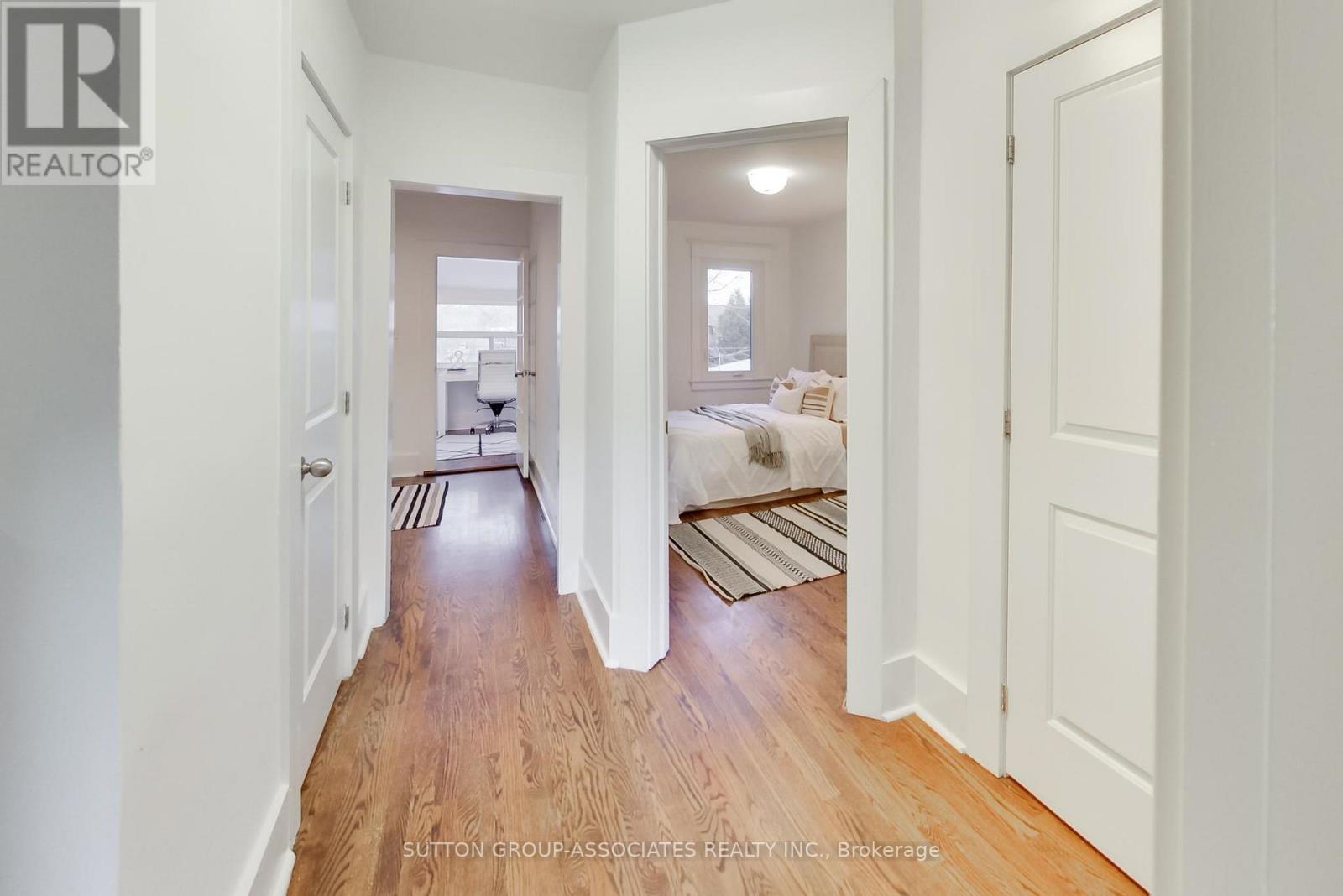 177 Westmount Avenue, Toronto, Ontario  M6E 3M6 - Photo 25 - C12849468