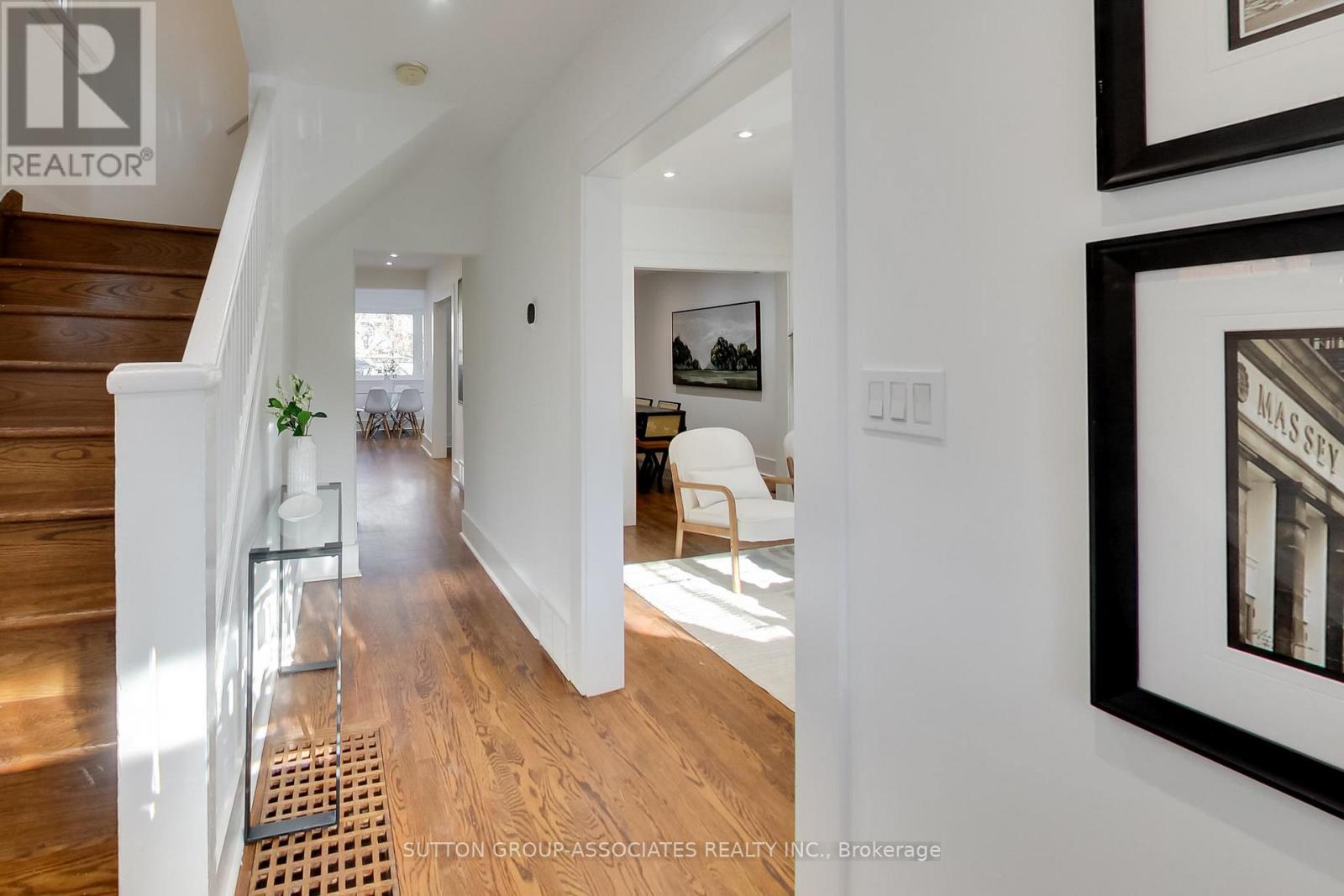 177 Westmount Avenue, Toronto, Ontario  M6E 3M6 - Photo 3 - C12849468