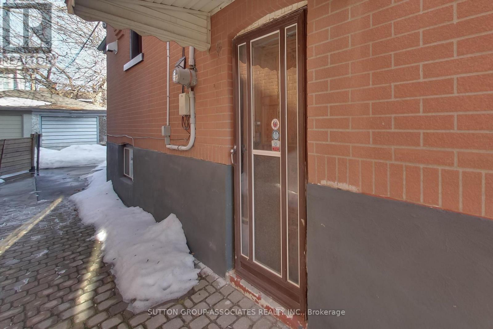 177 Westmount Avenue, Toronto, Ontario  M6E 3M6 - Photo 45 - C12849468