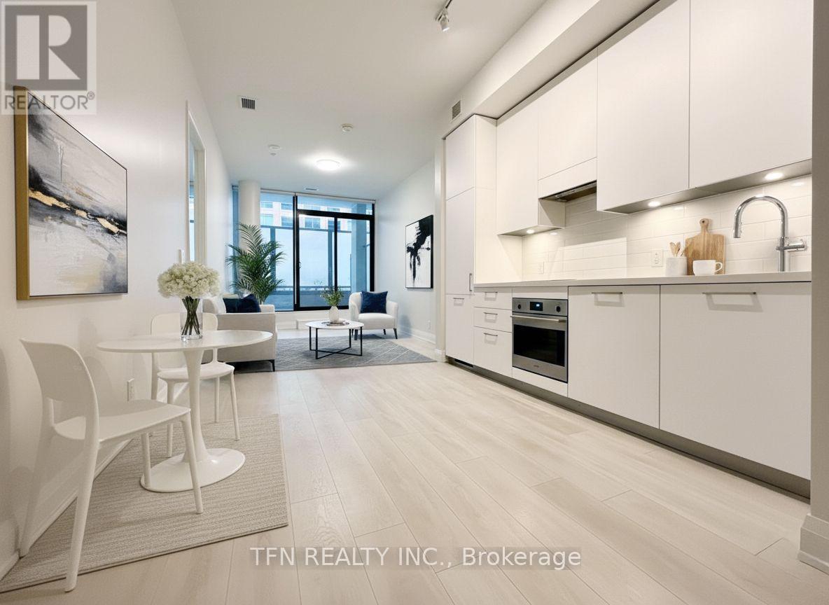 216 - 33 FREDERICK TODD WAY N, Toronto, Ontario