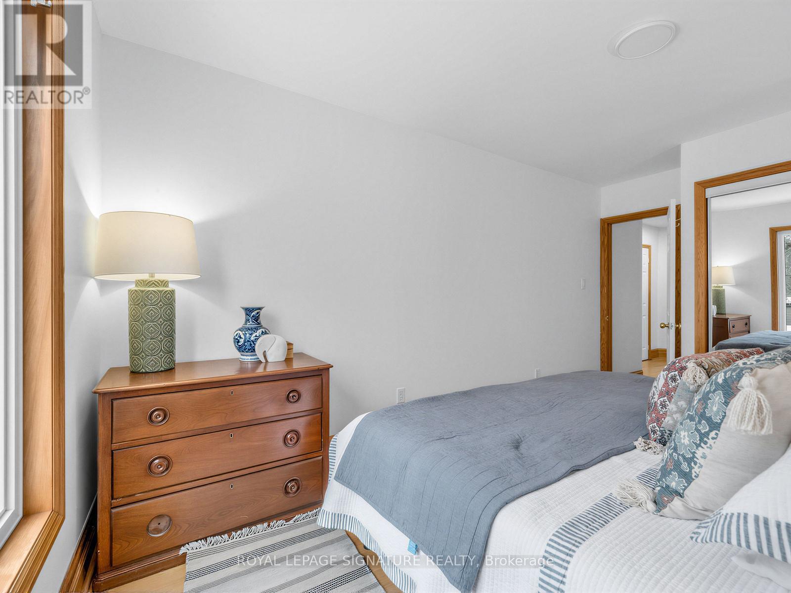 211 Arlington Avenue, Toronto, Ontario  M6C 2Z4 - Photo 21 - C12849506