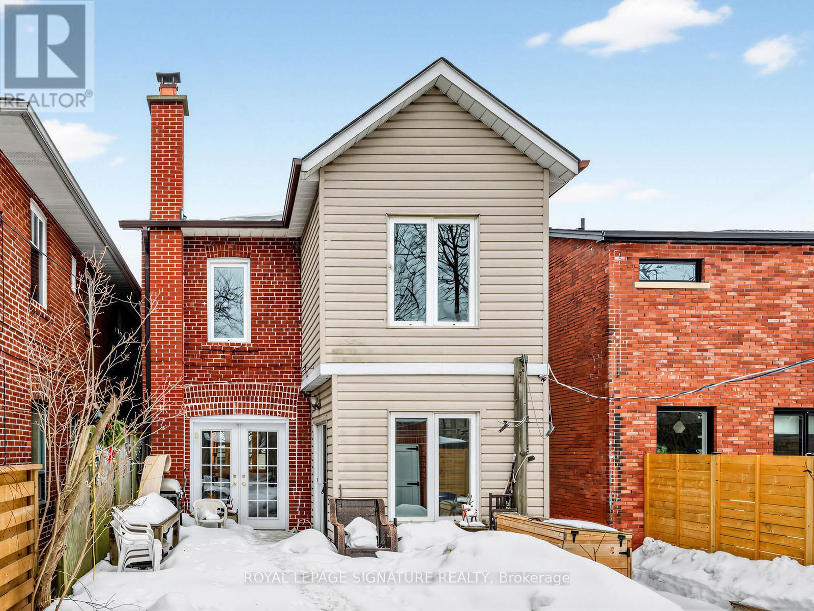 211 Arlington Avenue, Toronto, Ontario  M6C 2Z4 - Photo 31 - C12849506