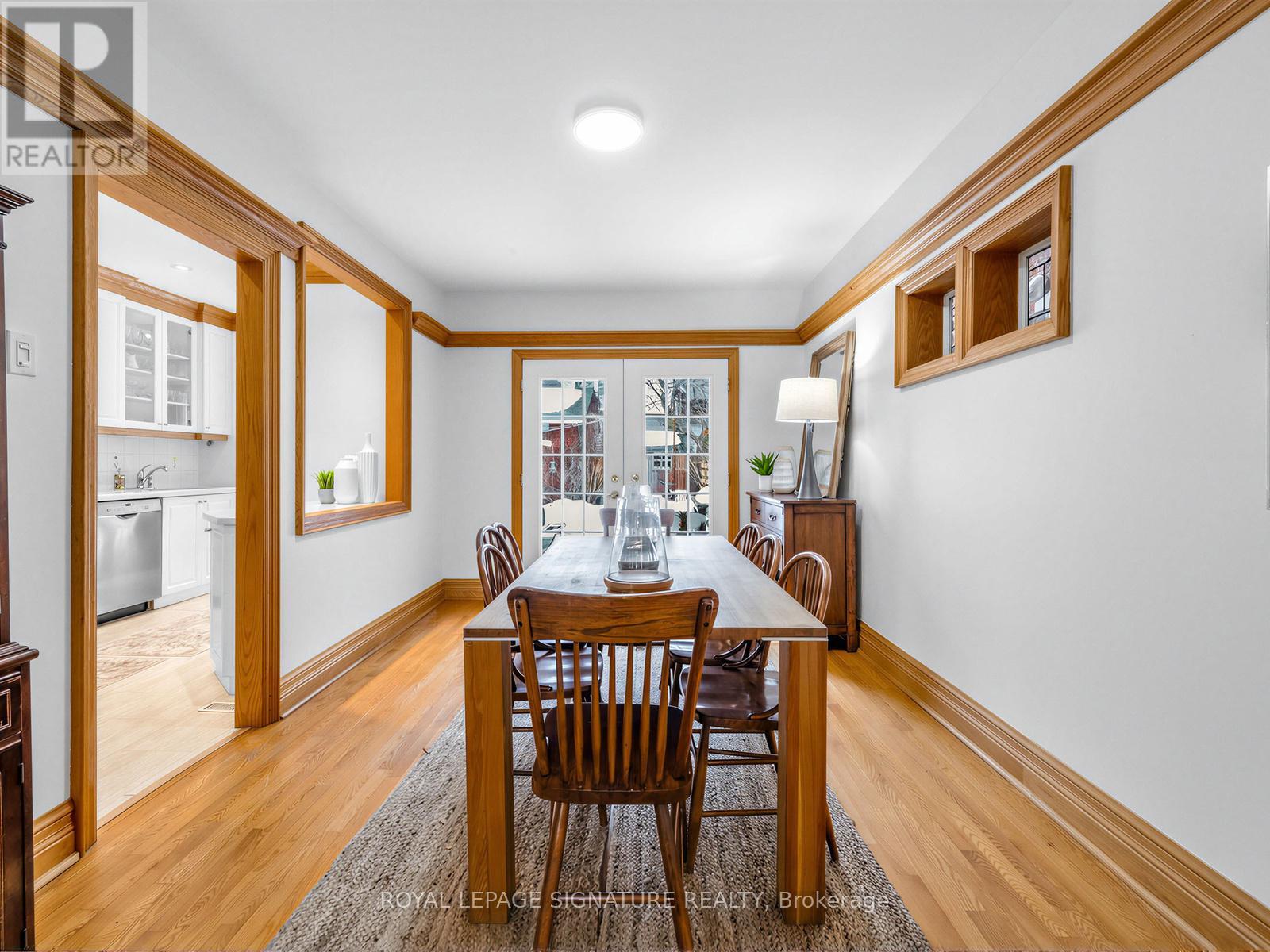 211 Arlington Avenue, Toronto, Ontario  M6C 2Z4 - Photo 5 - C12849506