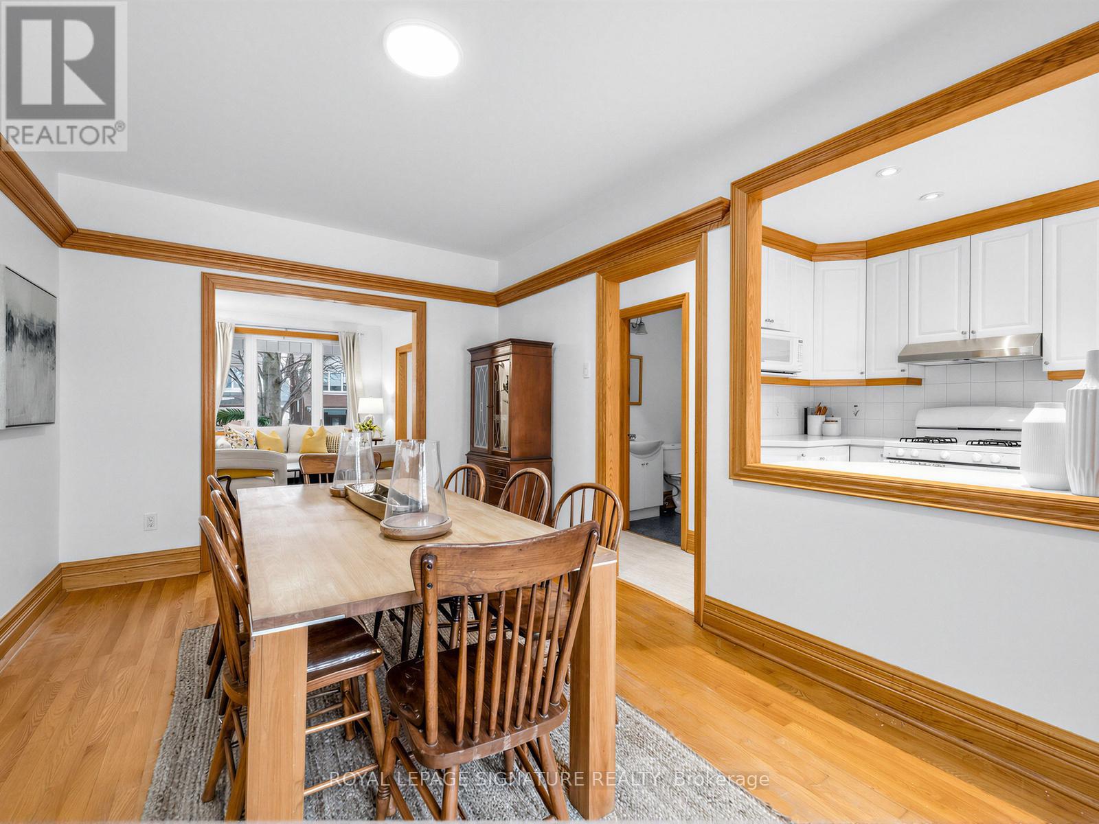 211 Arlington Avenue, Toronto, Ontario  M6C 2Z4 - Photo 8 - C12849506