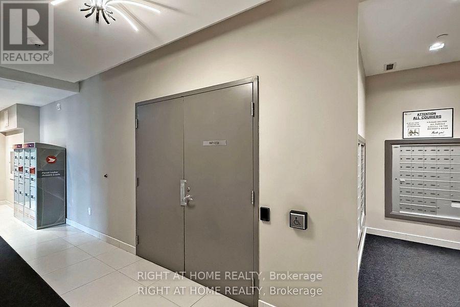 610 - 741 Sheppard Avenue W, Toronto, Ontario  M3H 0C9 - Photo 12 - C12849524