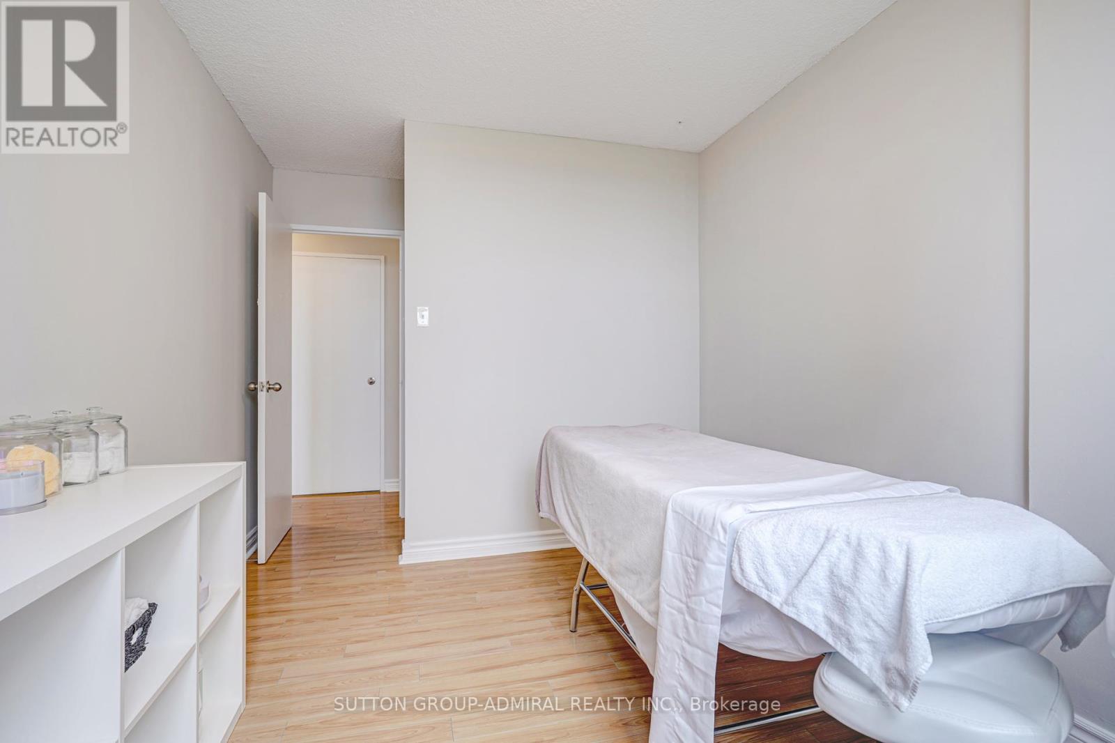 1006 - 175 Hilda Avenue, Toronto, Ontario  M2M 1V8 - Photo 18 - C12849556