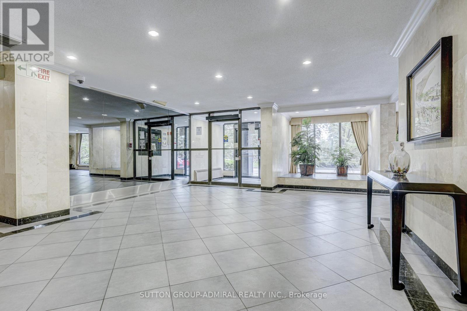 1006 - 175 Hilda Avenue, Toronto, Ontario  M2M 1V8 - Photo 3 - C12849556