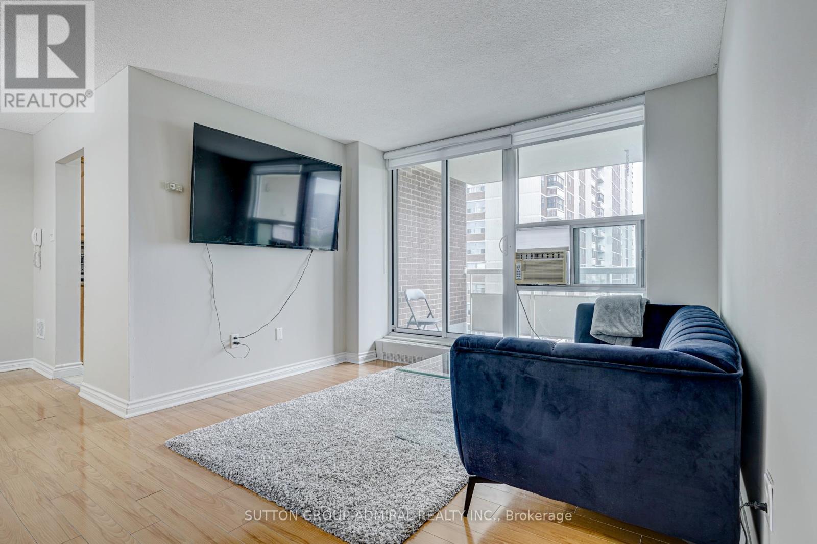 1006 - 175 Hilda Avenue, Toronto, Ontario  M2M 1V8 - Photo 6 - C12849556