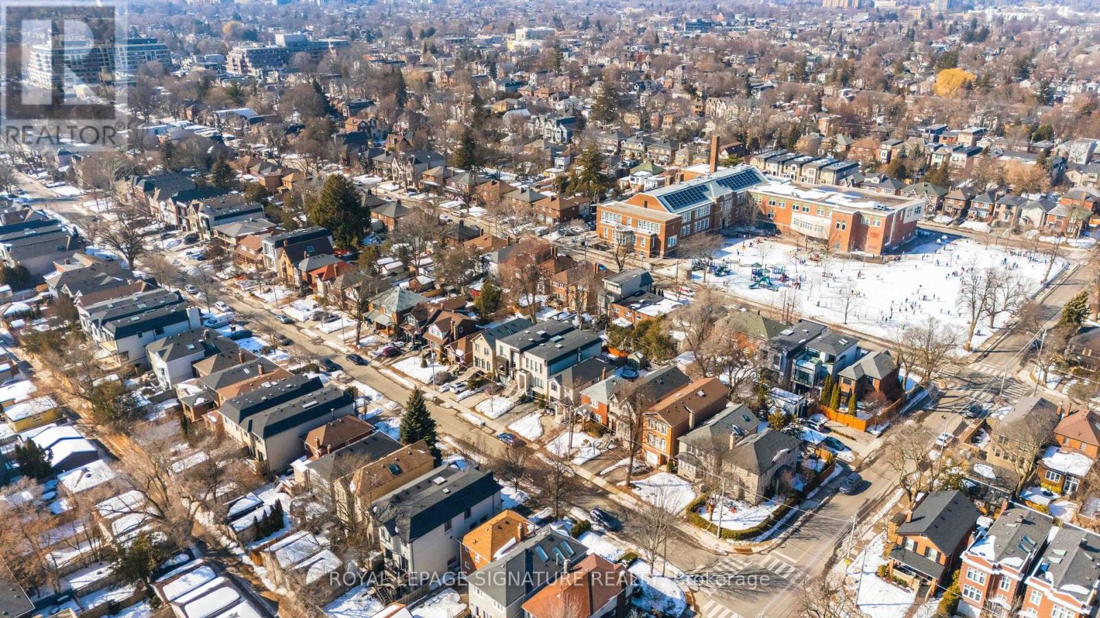 212 Cranbrooke Avenue, Toronto, Ontario  M5M 1M7 - Photo 11 - C12849568