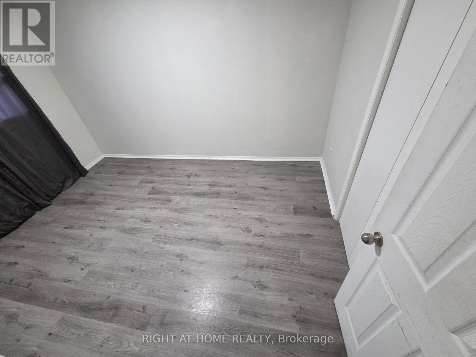 Level 2 - 1561 Eglinton Avenue W, Toronto, Ontario  M6E 2G9 - Photo 11 - C12849646