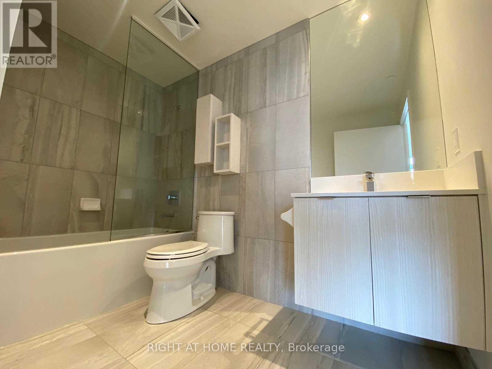 2912 - 99 Broadway Avenue, Toronto, Ontario  M4P 0E3 - Photo 8 - C12849666