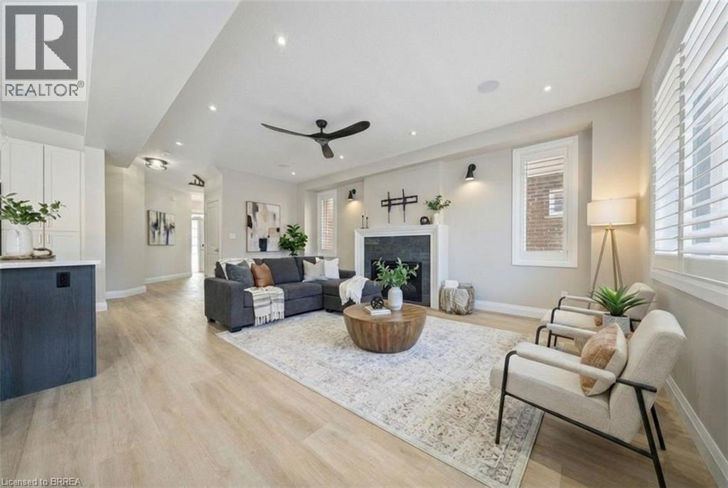 32 Arlington Parkway, Paris, Ontario  N3L 0G2 - Photo 4 - 40799125