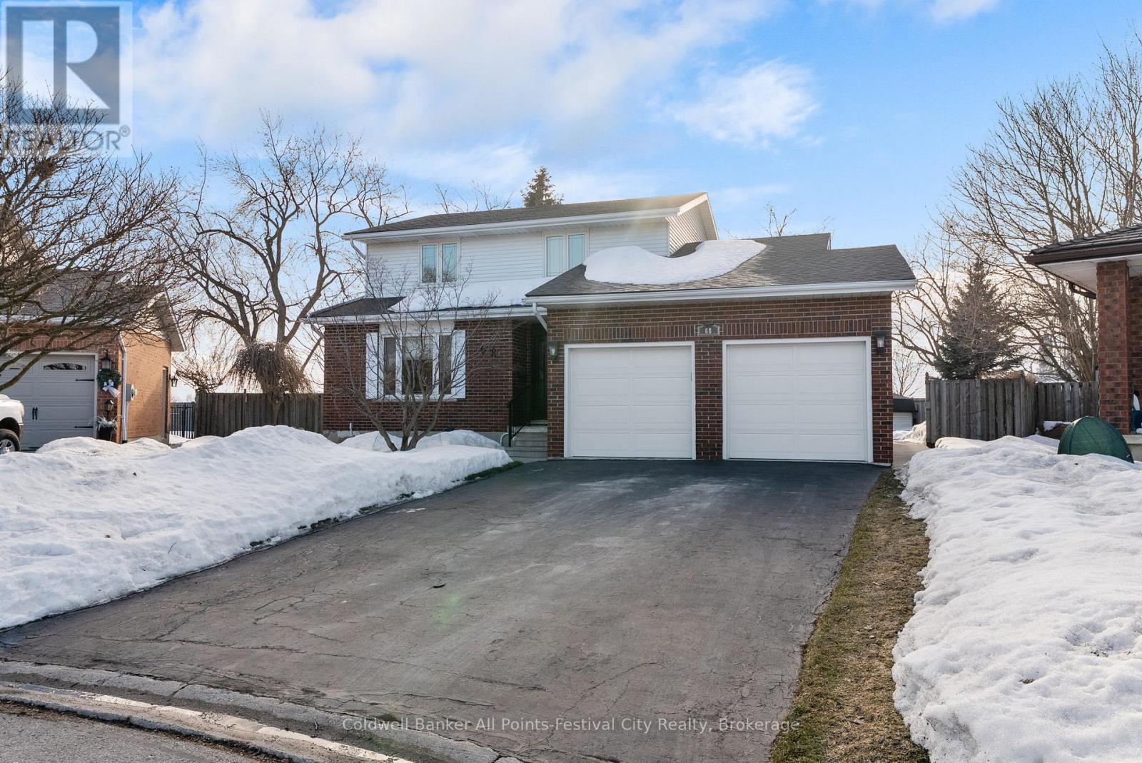 68 SPRUNG COURT, stratford, Ontario
