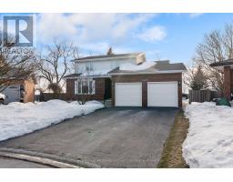 68 SPRUNG COURT, Stratford, Ontario