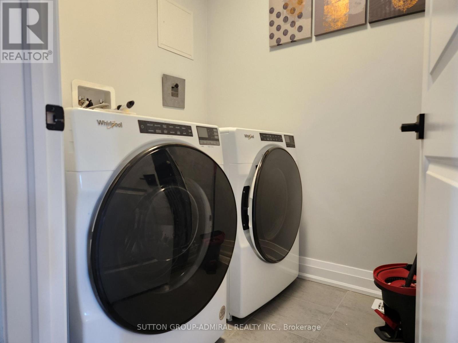 984 Crowsnest Hollow, Pickering, Ontario  L1X 0P4 - Photo 14 - E12849256