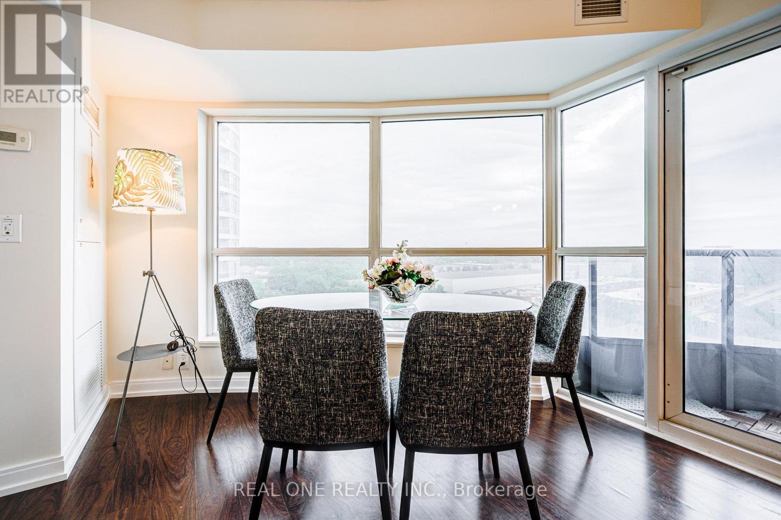 1008 - 151 Village Green Square, Toronto, Ontario  M1S 0K5 - Photo 19 - E12849258