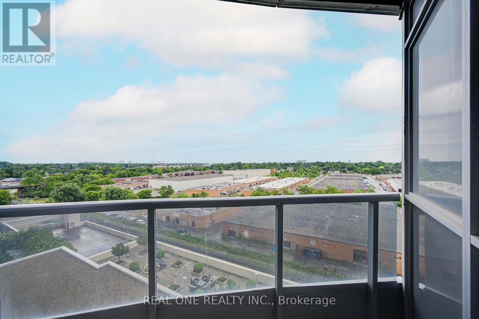 1008 - 151 Village Green Square, Toronto, Ontario  M1S 0K5 - Photo 37 - E12849258