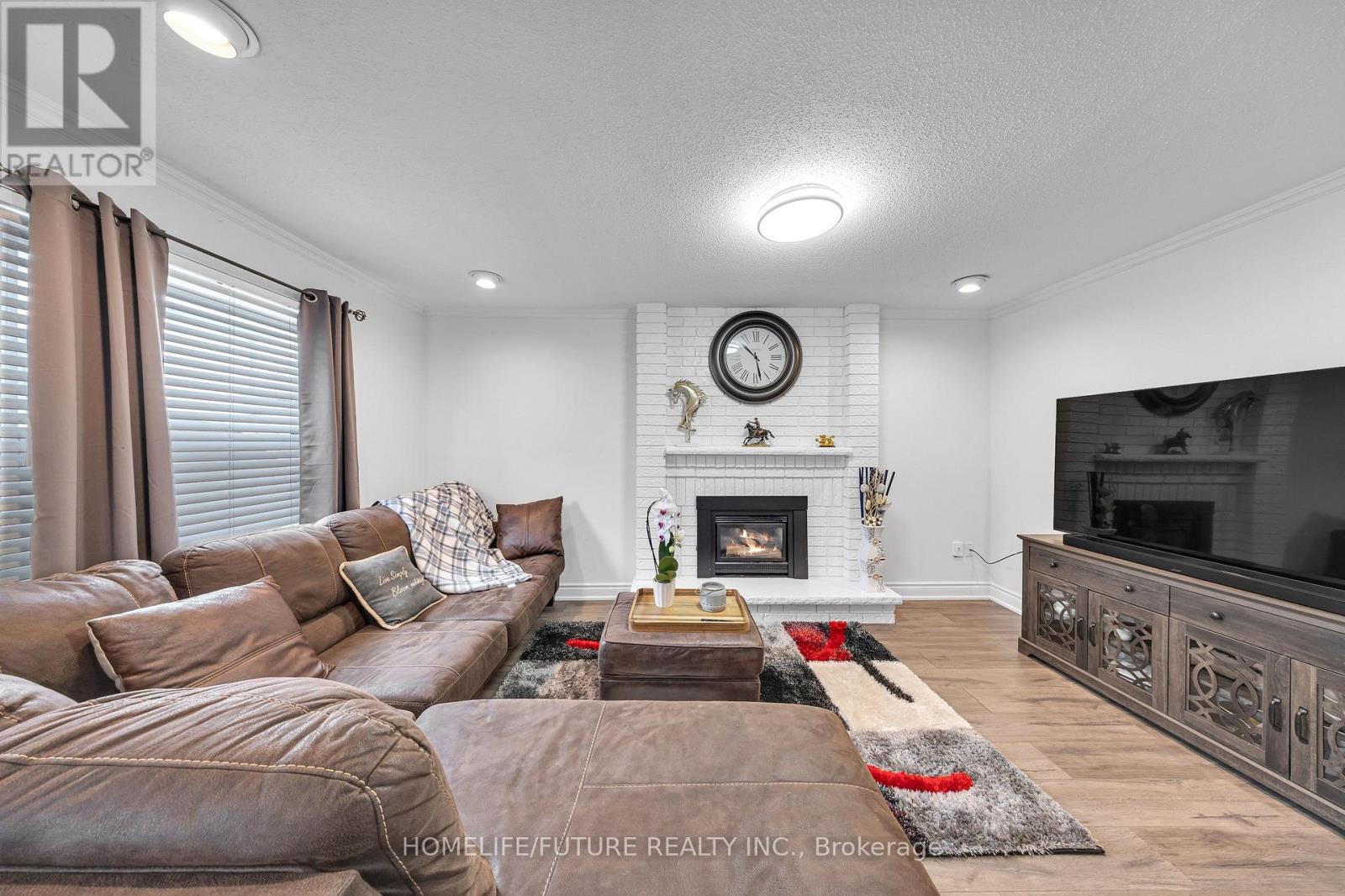 24 Adams Drive, Ajax (Central), Ontario  L1S 5X1 - Photo 13 - E12849286