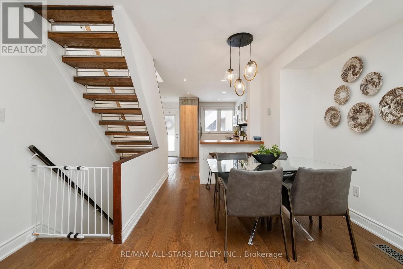 3 - 83 Pape Avenue, Toronto, Ontario  M4M 2V5 - Photo 10 - E12849318