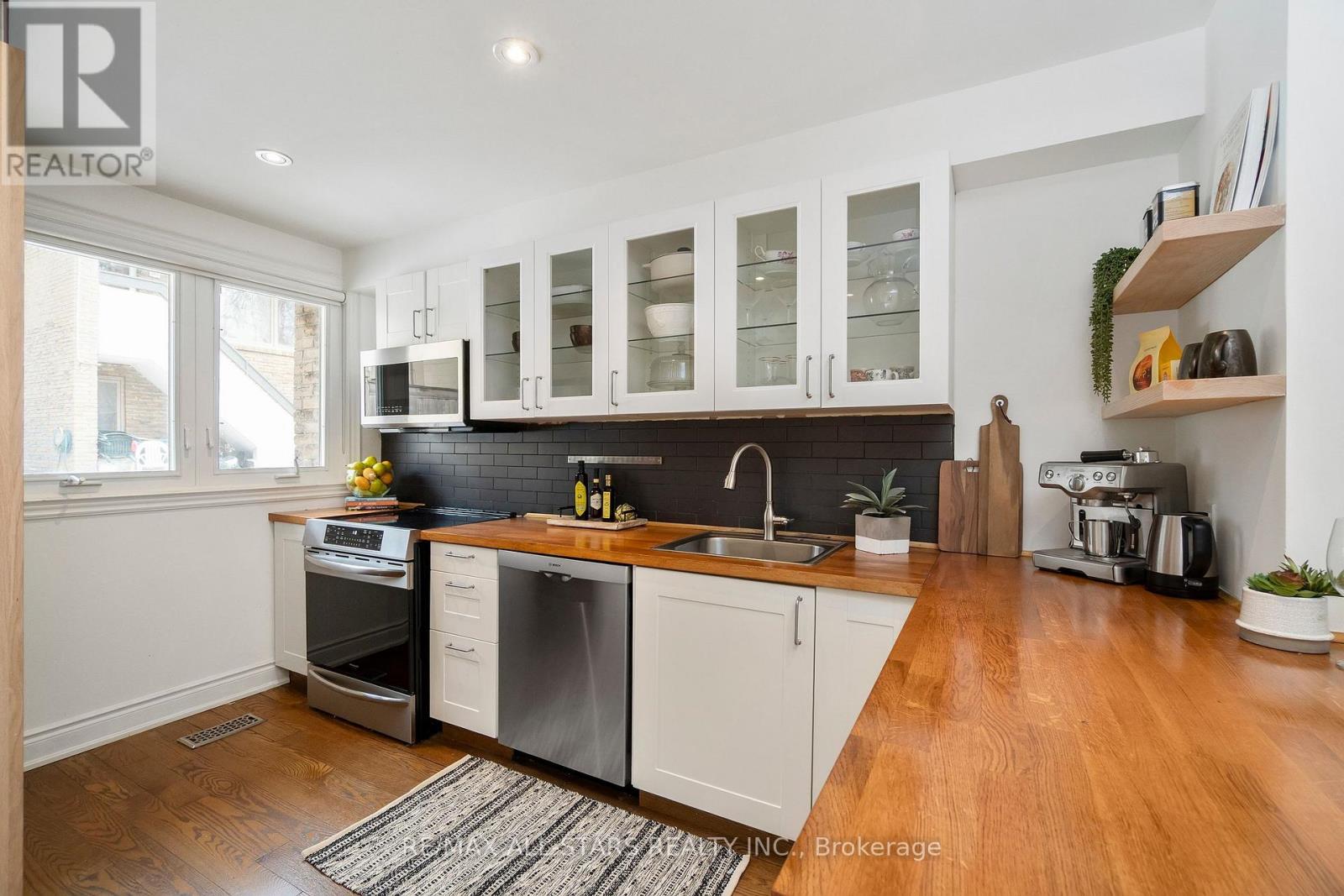 3 - 83 Pape Avenue, Toronto, Ontario  M4M 2V5 - Photo 12 - E12849318