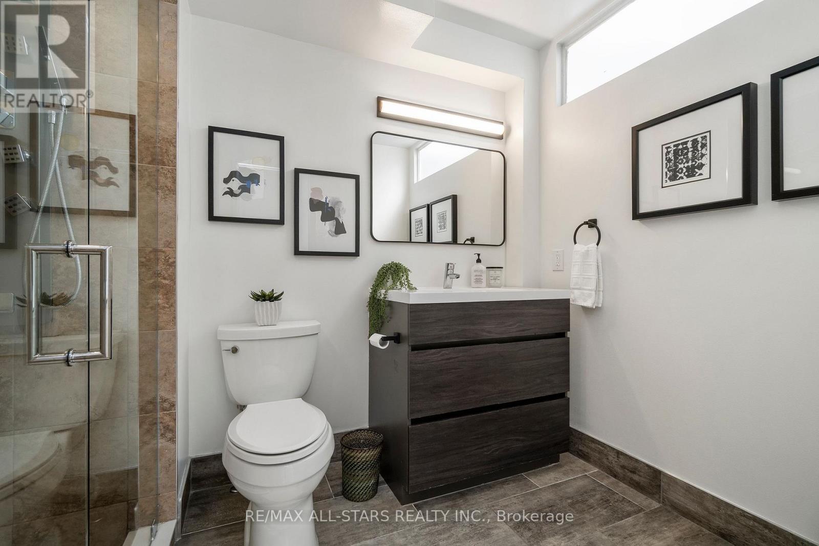 3 - 83 Pape Avenue, Toronto, Ontario  M4M 2V5 - Photo 25 - E12849318