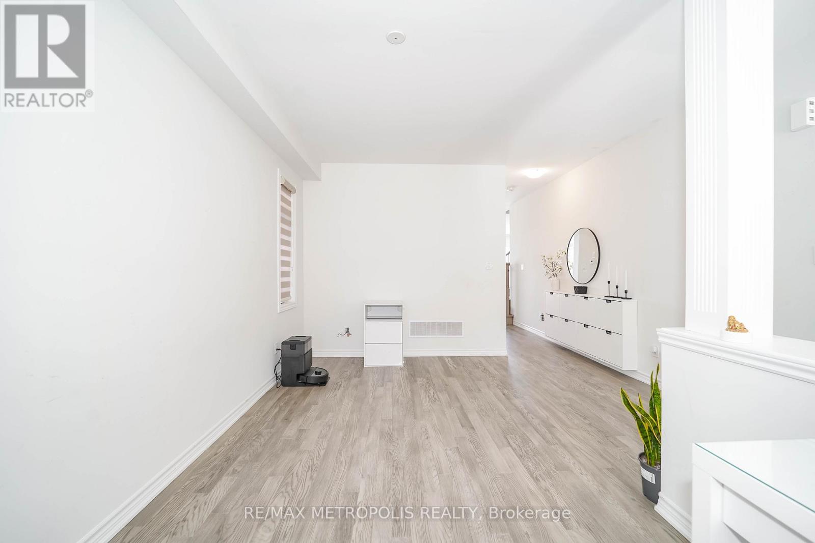 17 Hickling Lane, Ajax, Ontario  L1T 0P9 - Photo 10 - E12849336