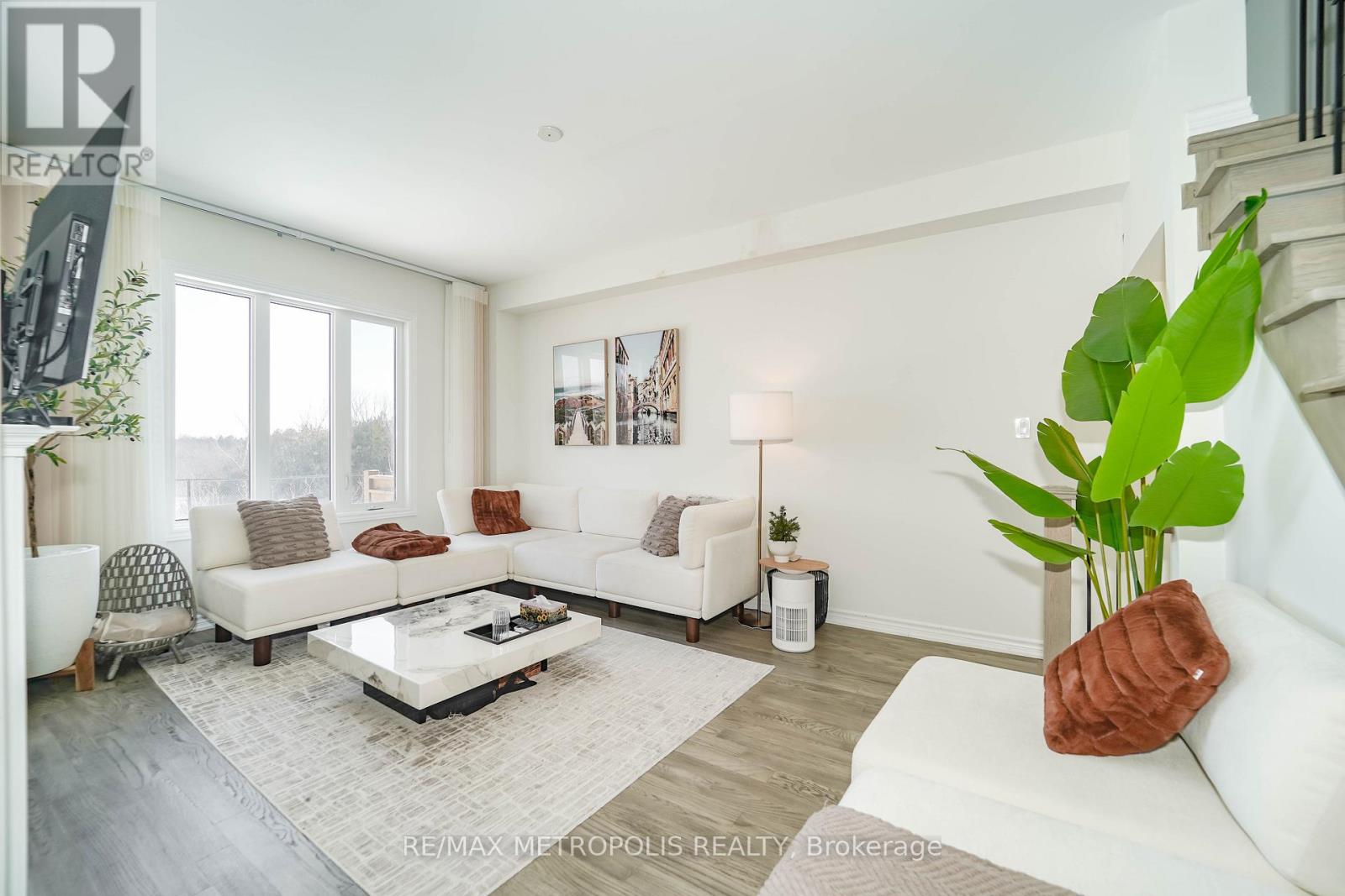 17 Hickling Lane, Ajax, Ontario  L1T 0P9 - Photo 17 - E12849336