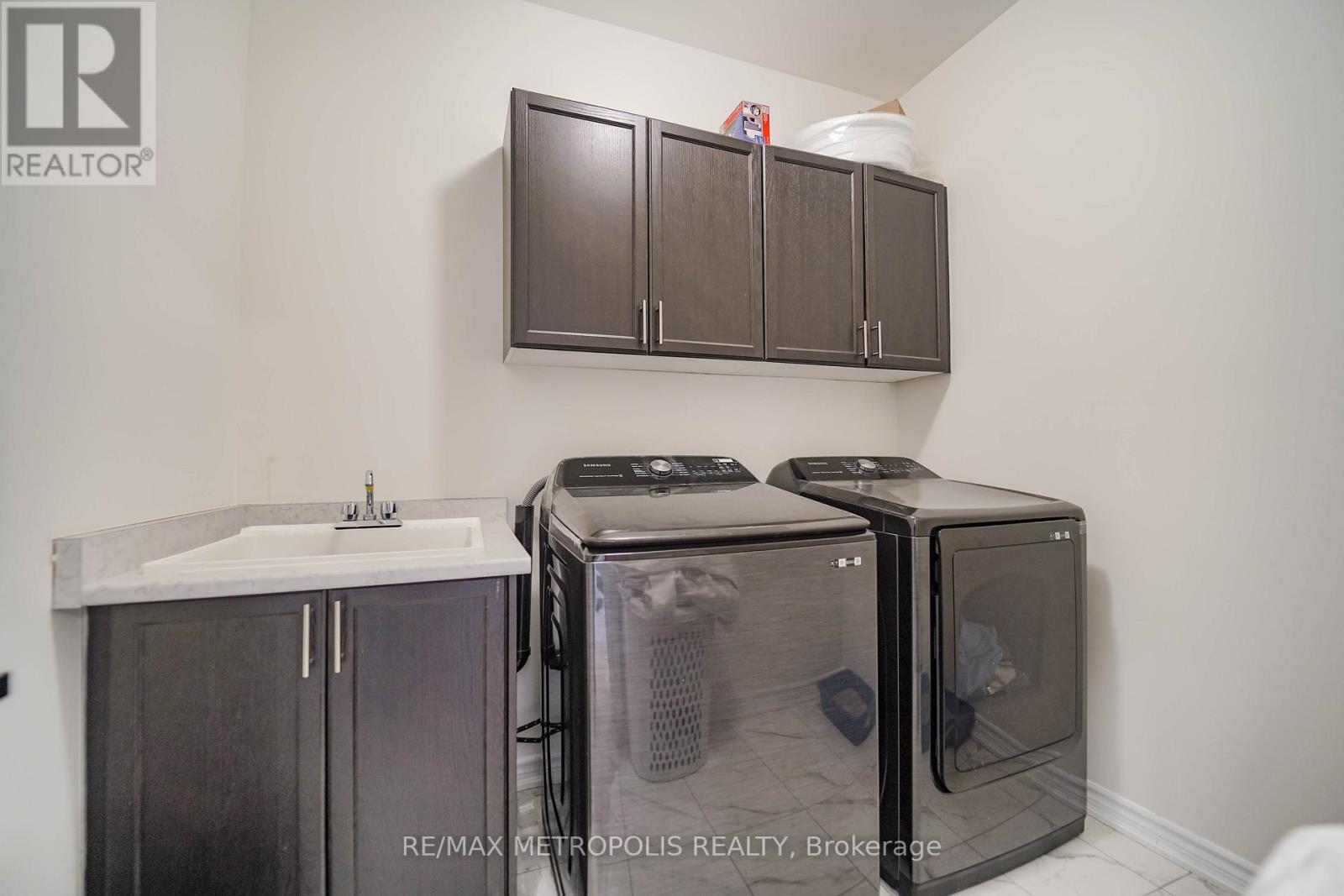 17 Hickling Lane, Ajax, Ontario  L1T 0P9 - Photo 30 - E12849336