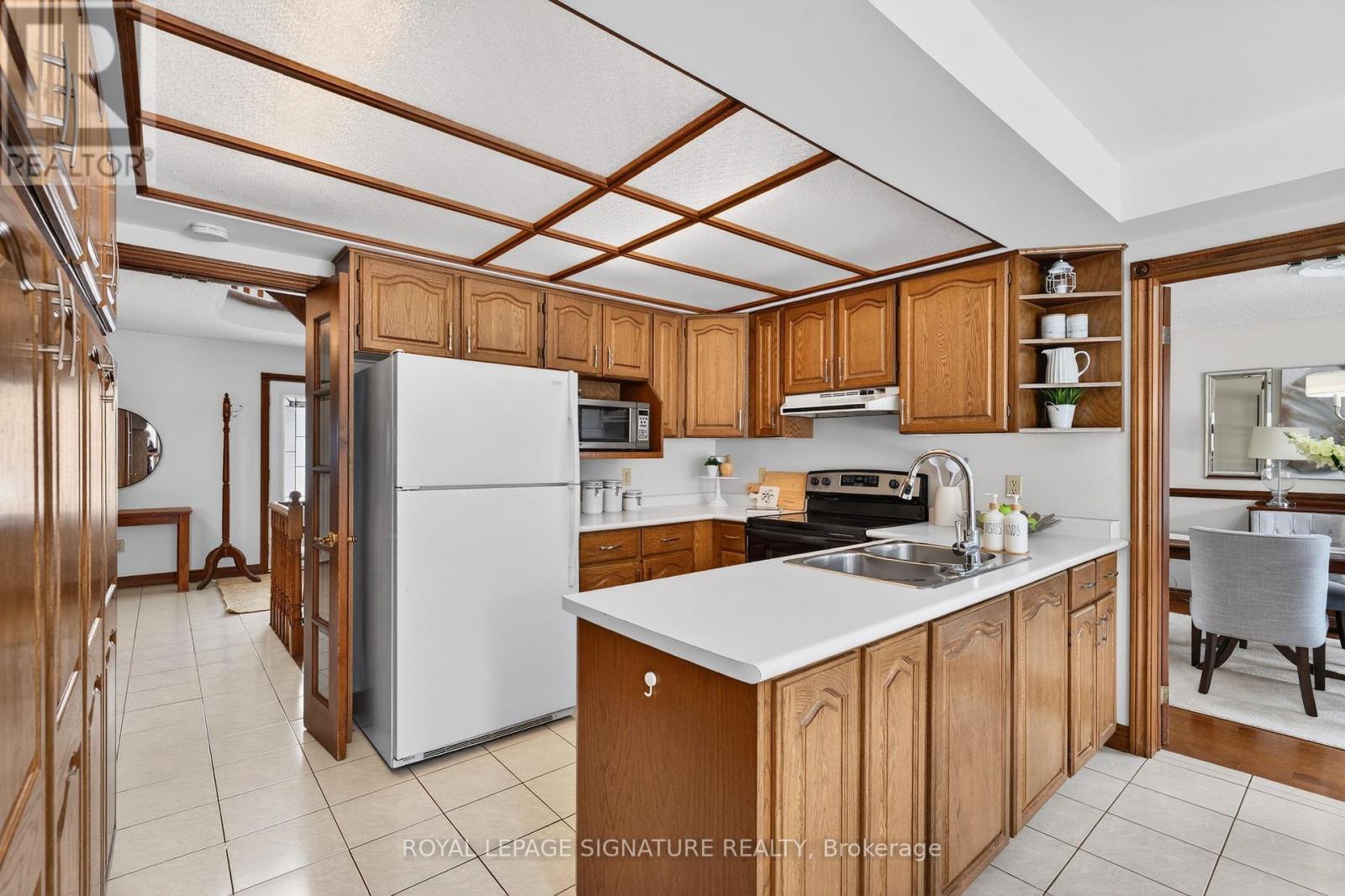 79 Waverly Street N, Oshawa, Ontario  L1J 8G6 - Photo 11 - E12849352