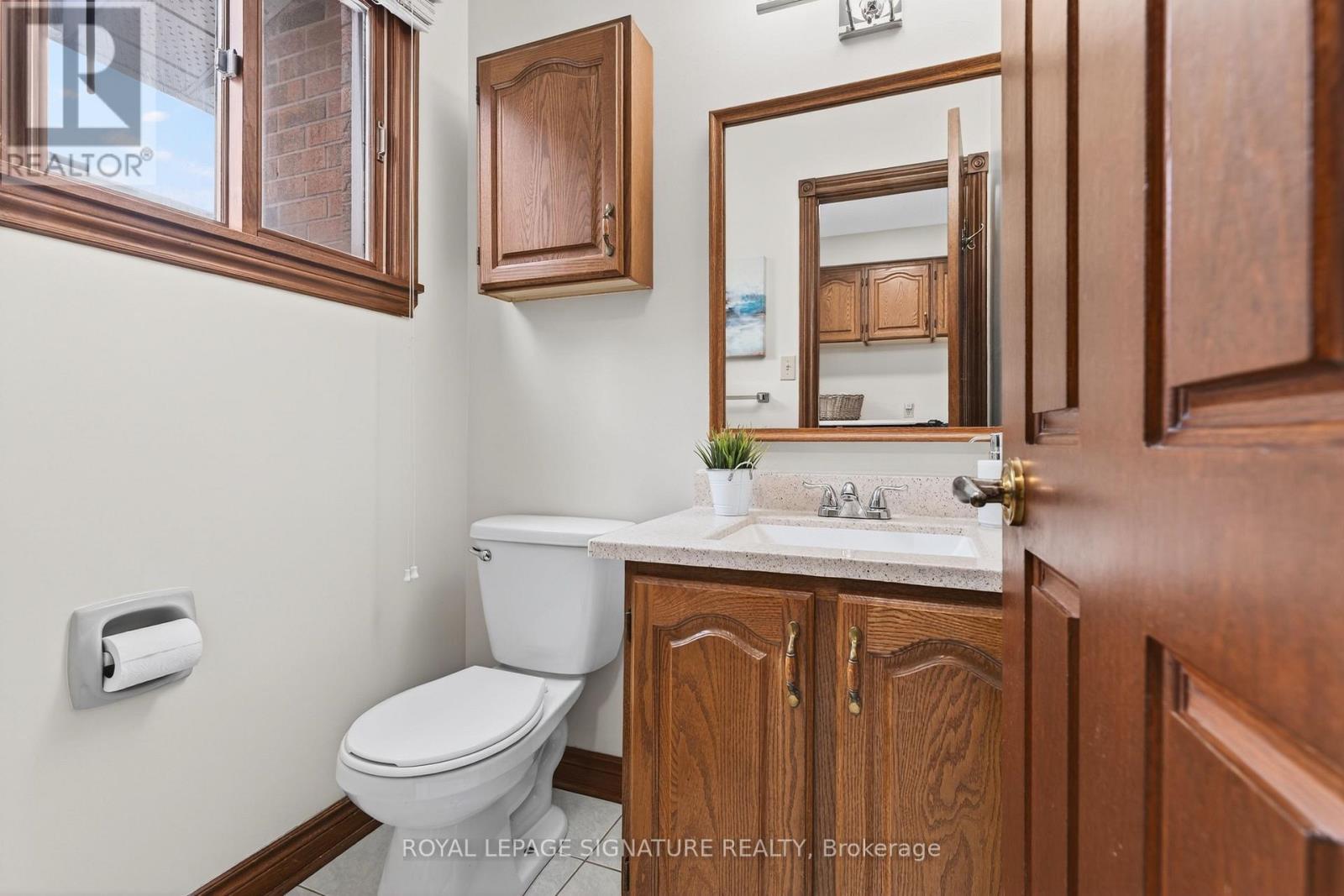 79 Waverly Street N, Oshawa, Ontario  L1J 8G6 - Photo 17 - E12849352