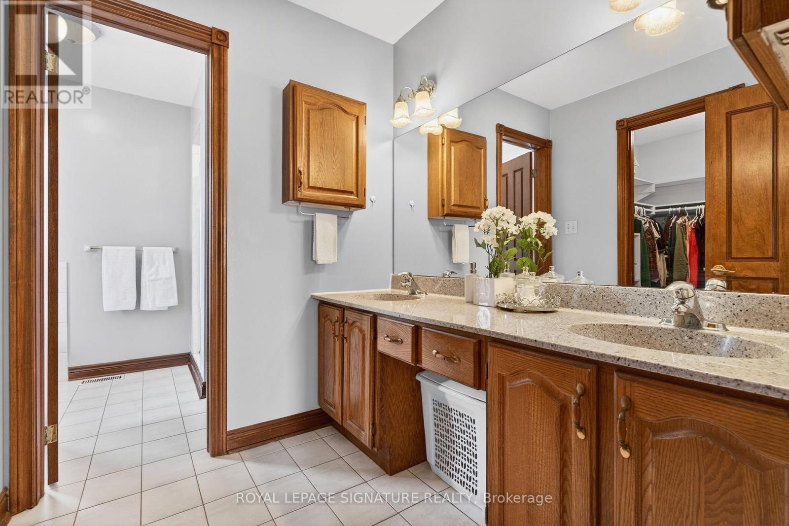 79 Waverly Street N, Oshawa, Ontario  L1J 8G6 - Photo 21 - E12849352