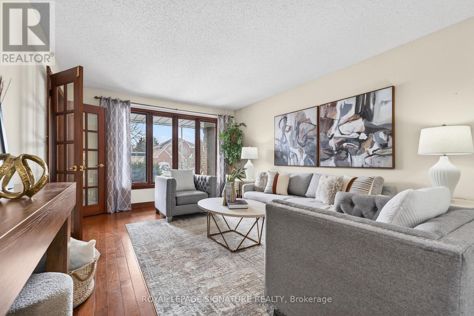 79 Waverly Street N, Oshawa, Ontario  L1J 8G6 - Photo 6 - E12849352