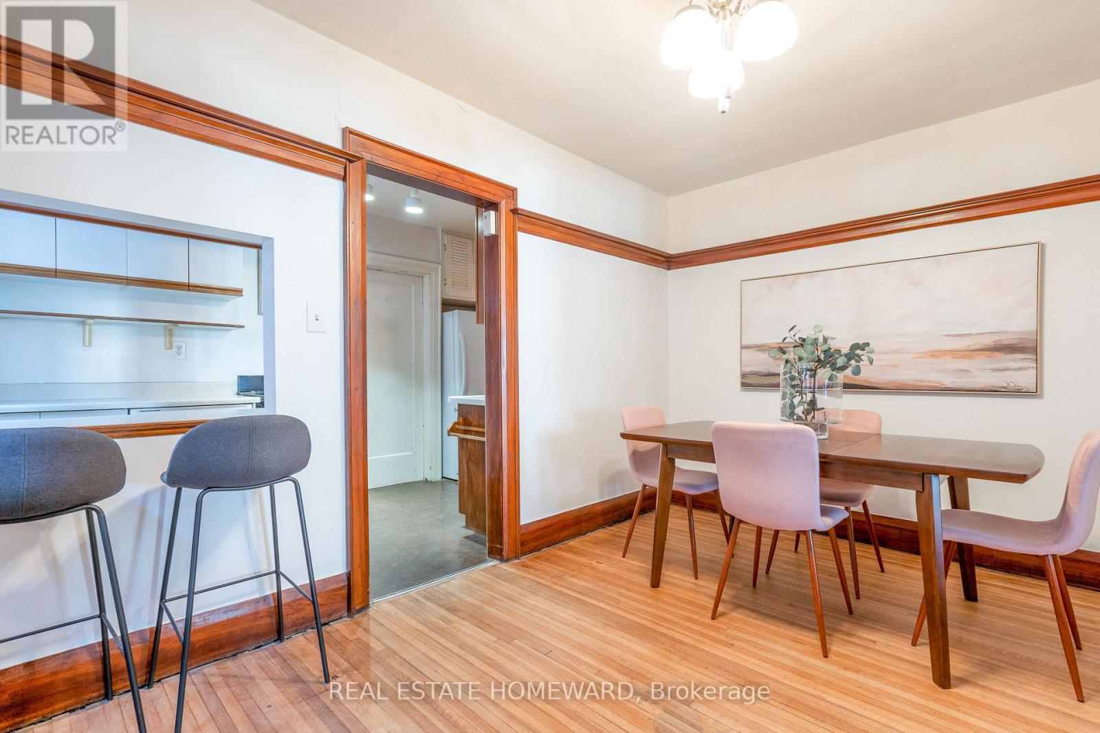 58 Hammersmith Avenue, Toronto, Ontario  M4E 2W4 - Photo 5 - E12849426