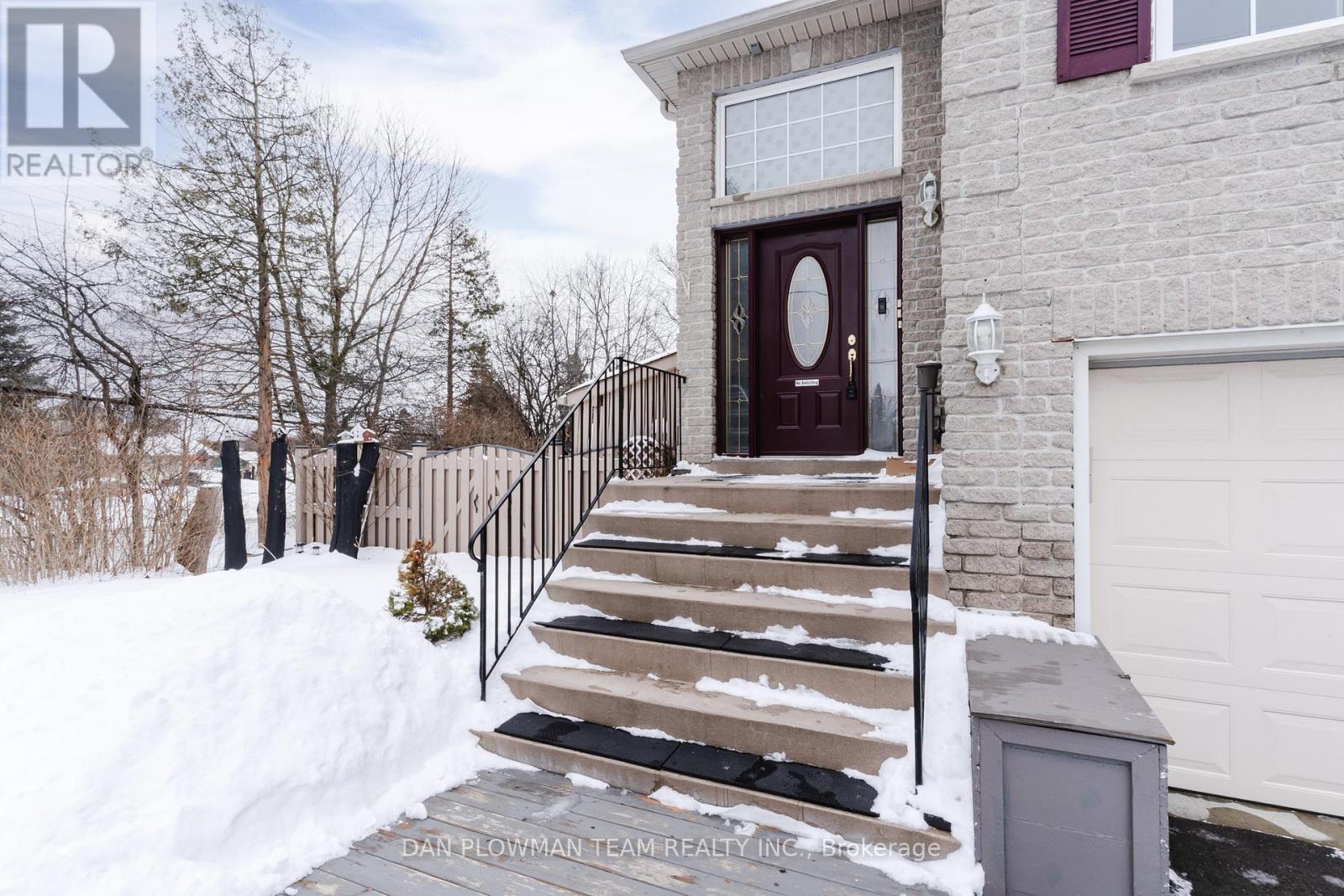 1 Westmore Street, Clarington, Ontario  L1E 2H7 - Photo 3 - E12849482