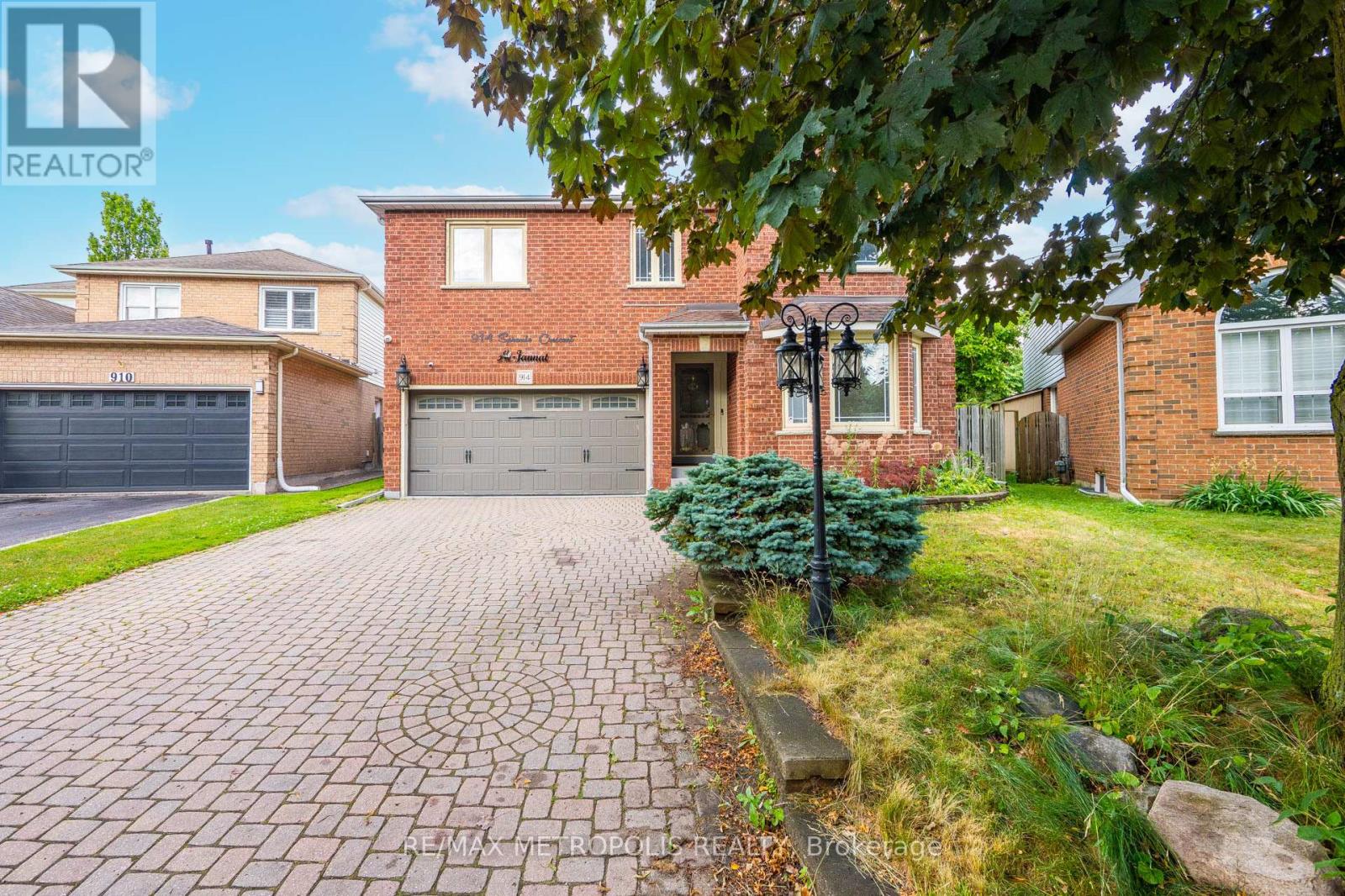 914 Sproule Crescent, Oshawa, Ontario  L1K 2C8 - Photo 3 - E12849504