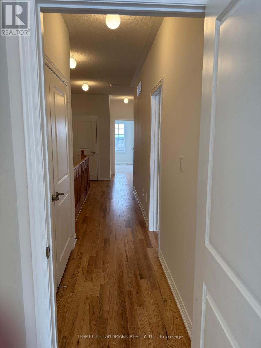 2960 Peter Matthews Drive, Pickering, Ontario  L1V 2P8 - Photo 10 - E12849514