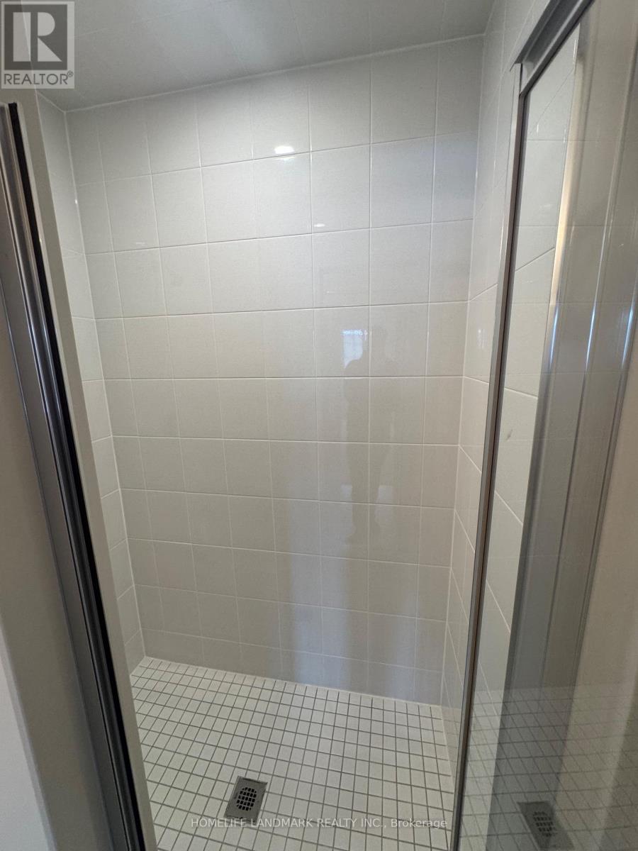 2960 Peter Matthews Drive, Pickering, Ontario  L1V 2P8 - Photo 12 - E12849514