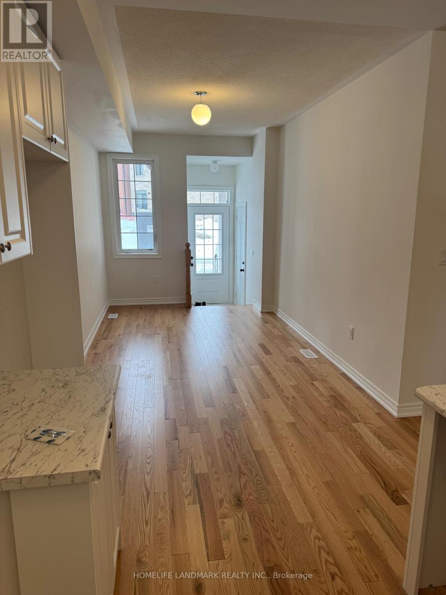 2960 Peter Matthews Drive, Pickering, Ontario  L1V 2P8 - Photo 4 - E12849514