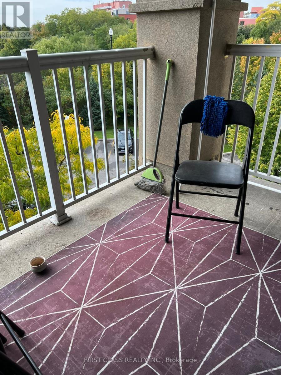 404 - 684 Warden Avenue, Toronto (Clairlea-Birchmount), Ontario  M1L 4W4 - Photo 12 - E12849622