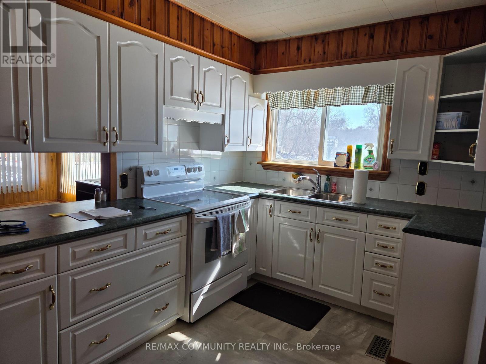 136 Wharf Street, Clarington, Ontario  L1C 2L2 - Photo 10 - E12849634