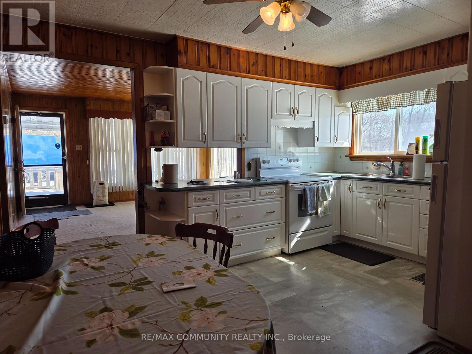 136 Wharf Street, Clarington, Ontario  L1C 2L2 - Photo 7 - E12849634