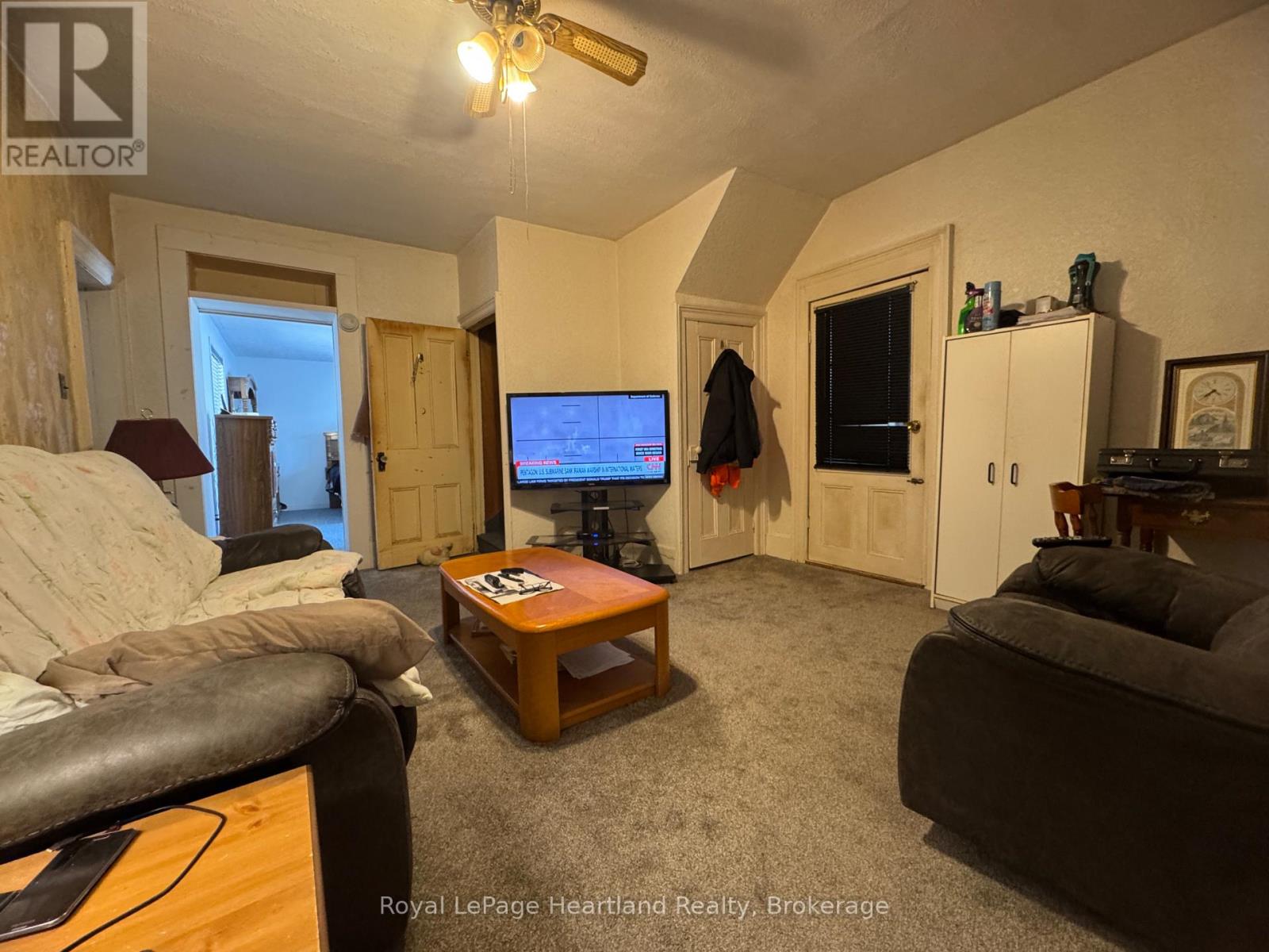 43 Clinton Street, South Bruce, Ontario  N0G 2S0 - Photo 7 - X12849612