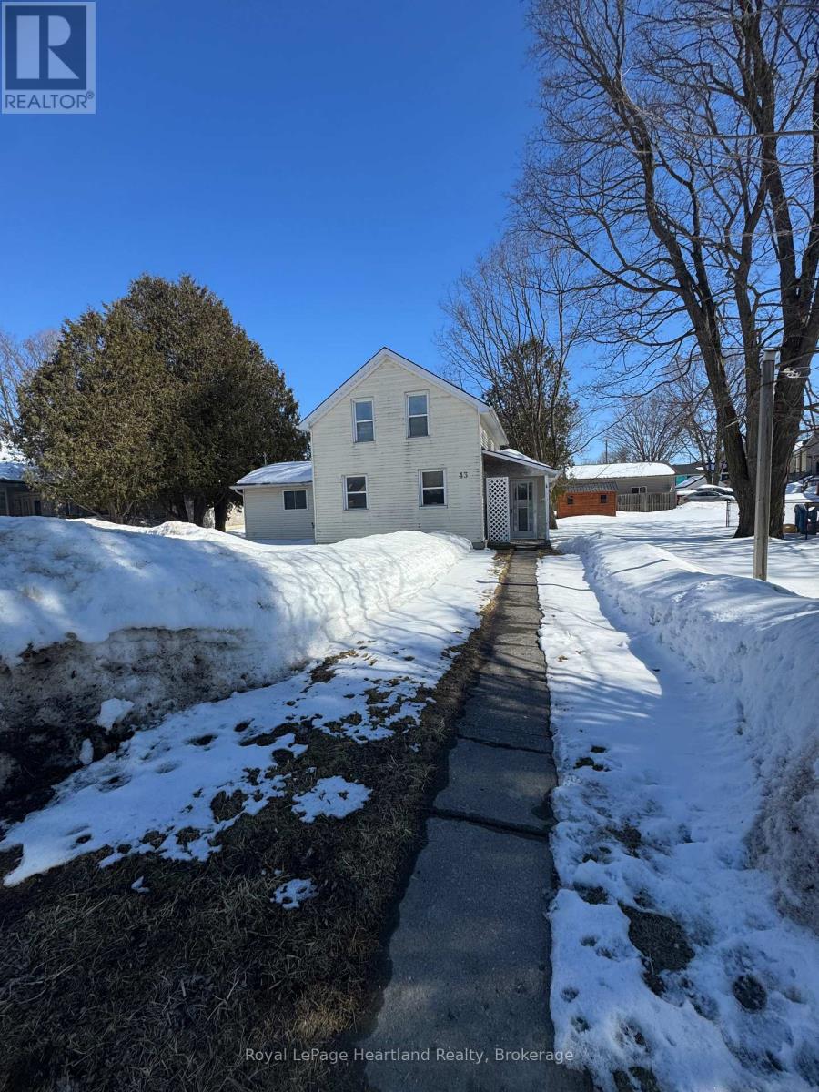 43 Clinton Street, South Bruce, Ontario  N0G 2S0 - Photo 3 - X12849612